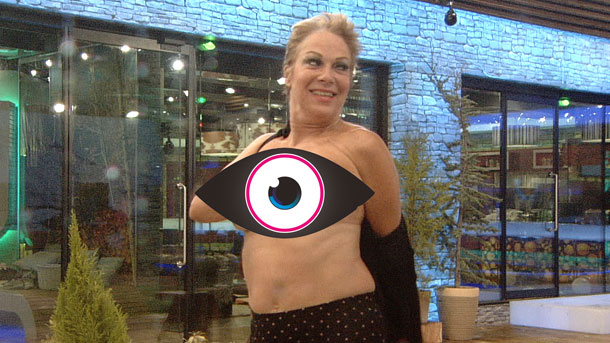 Celebrity Big Brother 9 - Denise Welch exposes her boobs